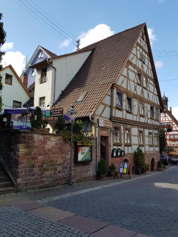 Zum Burgtoerle Hotel Wallduern Exterior foto